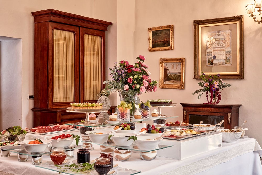 Breakfast buffet Villa di Piazzano SLH Luxury Hotel Cortona tuscany