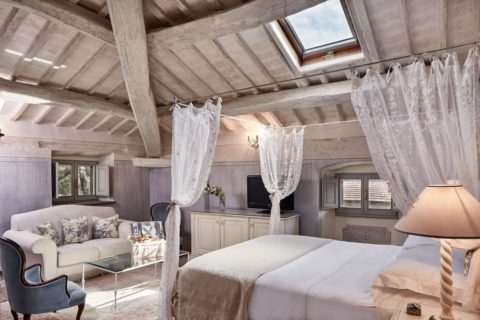 Deluxe Rooms Villa di Piazzano SLH Luxury Hotel Cortona tuscany