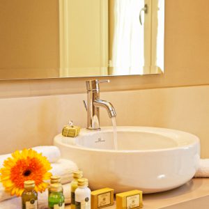 Bathroom detail Rooms Villa di Piazzano SLH Luxury Hotel Cortona tuscany