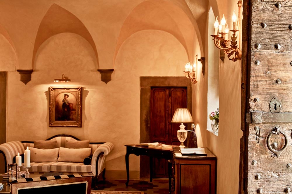 Entrance Hall Villa di Piazzano SLH Luxury Hotel Cortona tuscany