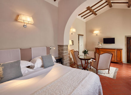 Garden Junior Suite Rooms Villa di Piazzano SLH Luxury Hotel Cortona tuscany